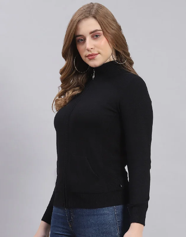 Women Black Solid Stand Collar Full Sleeve Cardigan