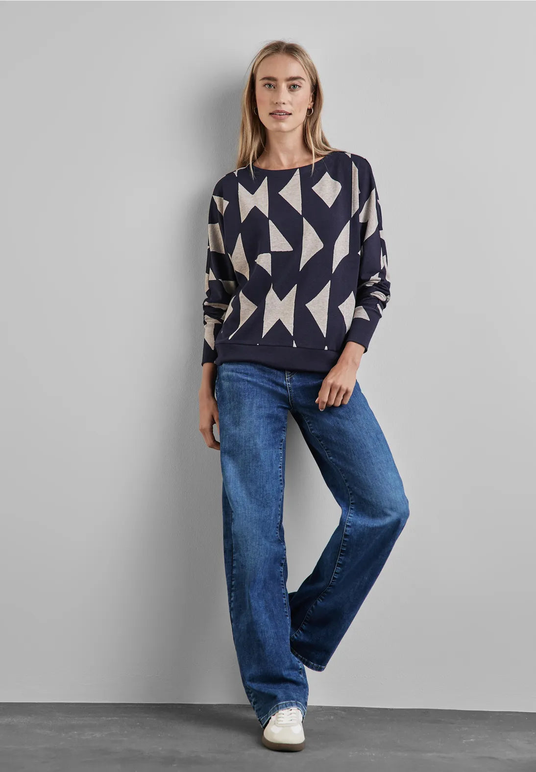 Street One Round neck knit with all-over graphic print 322109 Navy